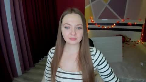 Girl next door online show from 12/01/25, 12:54