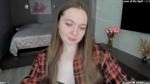 Girl next door online show from 06/18/26, 11:25