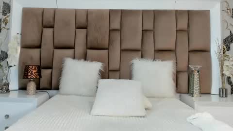 lizamintelli online show from 12/03/25, 12:58