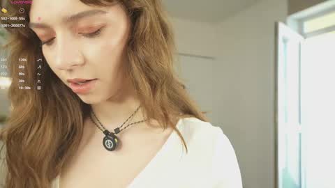 Snapshot of lizbethbiers chatting on 05/18/26, 03:13 Hello there im Amelia Im new here Lets have fun online show from 05/18/26, 03:13