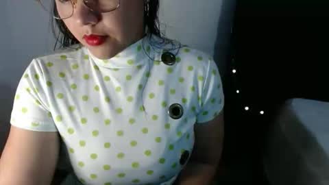 Snapshot of lizbodu chatting on 12/23/25, 01:58 Lizze Bodu 3 online show from 12/23/25, 01:58