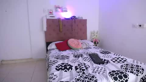 Snapshot of lizeth_mcry chatting on 02/03/25, 07:42 LIZETH online show from 02/03/25, 07:42