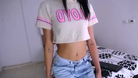 Snapshot of lizeth_mcry chatting on 02/07/25, 01:47 LIZETH online show from 02/07/25, 01:47