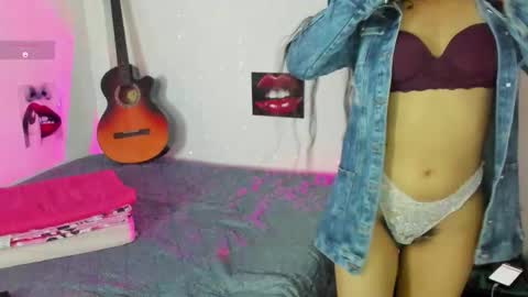 lizeth online show from 09/09/25, 12:43