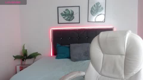 Lizha  online show from 01/16/25, 02:30