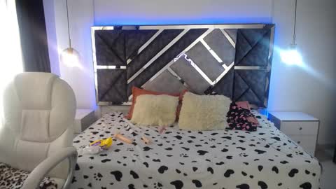 Lizha  online show from 02/22/25, 07:58