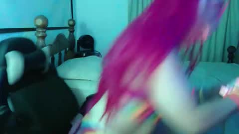 Snapshot of lizicherystrawbery chatting on 05/18/26, 09:37 Lizi Chery Strawbery online show from 05/18/26, 09:37