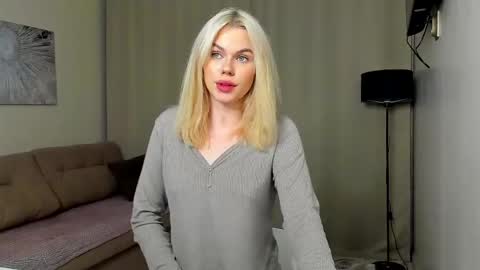 lizz or lisa online show from 05/11/26, 07:11