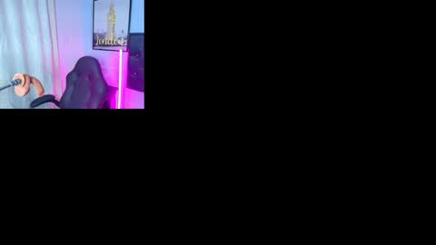 Snapshot of lizz_tender chatting on 01/07/25, 11:37 Lizz online show from 01/07/25, 11:37