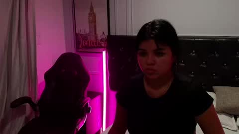 Snapshot of lizz_tender chatting on 01/24/25, 12:10 Lizz online show from 01/24/25, 12:10