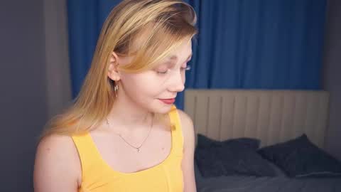 Snapshot of lizzetteavent chatting on 11/22/25, 06:40 Megan online show from 11/22/25, 06:40