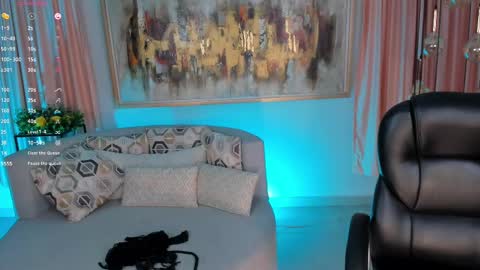 Lizzi  online show from 02/12/25, 05:26