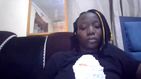 Snapshot of lizzie2020 chatting on 06/13/26, 06:39 lizzie2020 online show from 06/13/26, 06:39