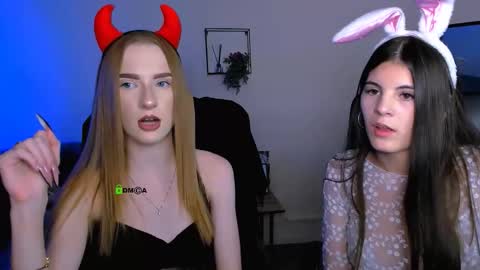 lizzie_boom online show from 09/12/25, 01:11