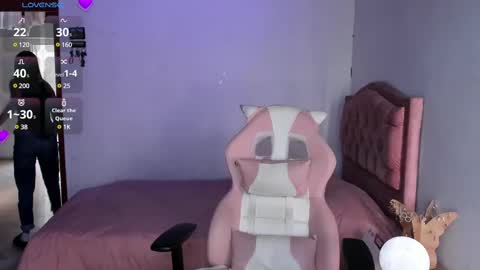 Lizzie online show from 02/18/25, 06:37