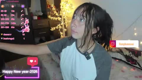 Snapshot of lizzy_kawuaii chatting on 01/11/26, 12:26 lizzy online show from 01/11/26, 12:26