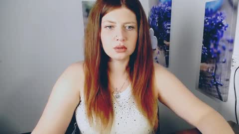 Lizzy3 online show from 06/19/26, 10:41