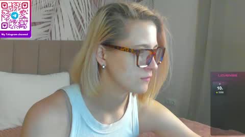 lizzysin online show from 05/14/26, 01:56
