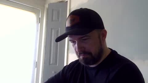 Snapshot of lj345689 chatting on 02/04/26, 04:35 lj345689 online show from 02/04/26, 04:35