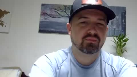 Snapshot of lj345689 chatting on 02/08/26, 03:32 lj345689 online show from 02/08/26, 03:32