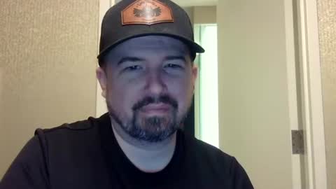 Snapshot of lj345689 chatting on 02/13/26, 01:34 lj345689 online show from 02/13/26, 01:34