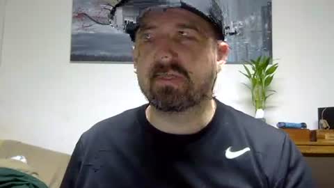 Snapshot of lj345689 chatting on 02/14/26, 01:57 lj345689 online show from 02/14/26, 01:57