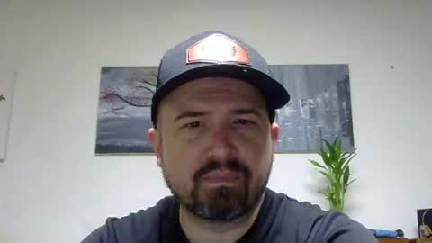 Snapshot of lj345689 chatting on 02/21/26, 10:44 lj345689 online show from 02/21/26, 10:44