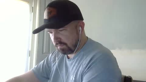 Snapshot of lj345689 chatting on 02/27/26, 07:25 lj345689 online show from 02/27/26, 07:25