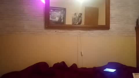 Snapshot of ljandcherry chatting on 11/23/25, 05:18 LjCherry online show from 11/23/25, 05:18