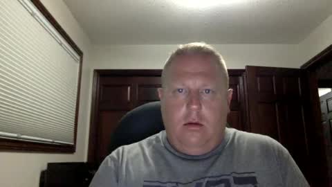 Snapshot of lkn4fun32 chatting on 05/02/26, 05:23 lkn4fun32 online show from 05/02/26, 05:23