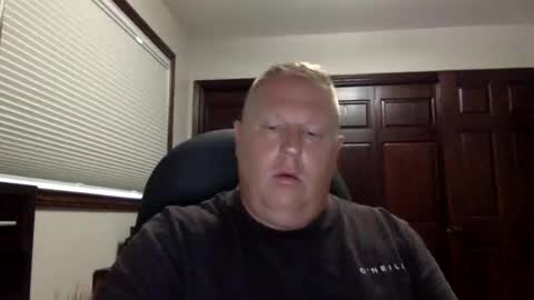 Snapshot of lkn4fun32 chatting on 05/25/26, 06:58 lkn4fun32 online show from 05/25/26, 06:58