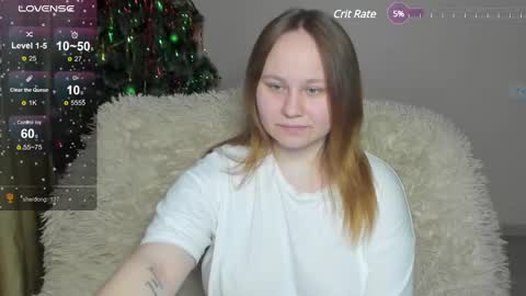 Snapshot of llayna chatting on 01/11/25, 04:03 Llayna online show from 01/11/25, 04:03