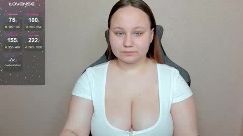 Snapshot of llayna chatting on 10/04/25, 11:41 Llayna online show from 10/04/25, 11:41