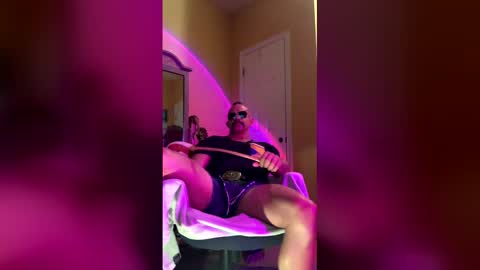 lljoey84 online show from 04/29/26, 05:44