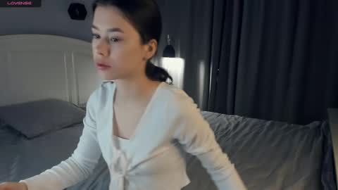 Arina online show from 03/02/25, 06:27