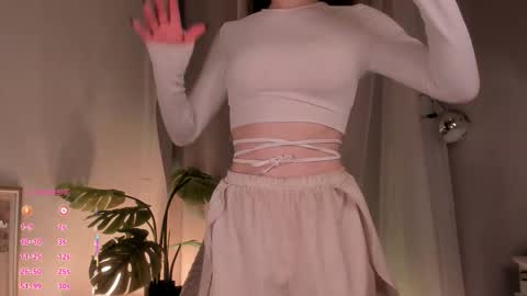 Arina online show from 10/12/25, 07:29