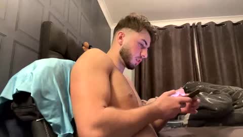 Snapshot of lmp125 chatting on 01/20/25, 09:01 lmp125 online show from 01/20/25, 09:01