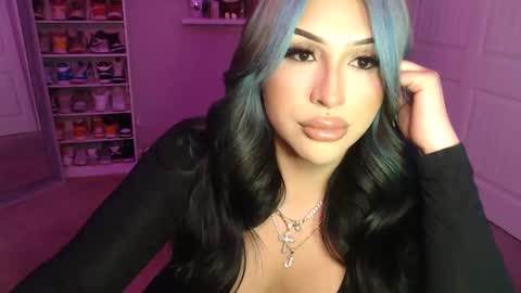 lo_cakez online show from 05/15/26, 07:04