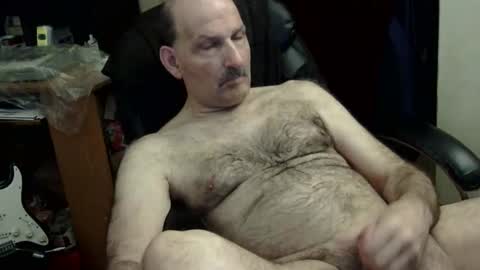 loades182025 online show from 03/05/26, 03:24