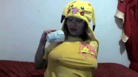 lobalove_98 online show from 04/20/26, 07:11