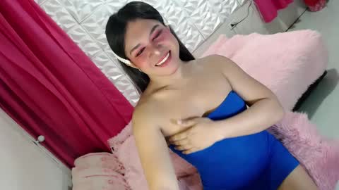 Snapshot of lobotara69 chatting on 02/07/25, 09:04 Thea online show from 02/07/25, 09:04