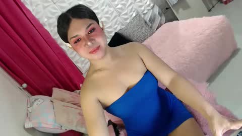 Snapshot of lobotara69 chatting on 02/24/25, 09:31 Thea online show from 02/24/25, 09:31