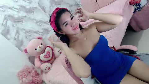 Snapshot of lobotara69 chatting on 02/26/26, 08:30 Thea online show from 02/26/26, 08:30