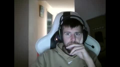 lobo online show from 10/01/25, 12:11