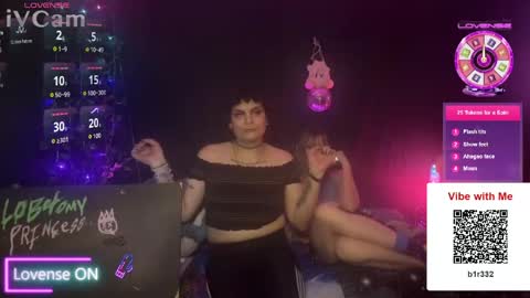 Snapshot of lobotomyprincess chatting on 04/13/26, 11:32 LobotomyPrincess online show from 04/13/26, 11:32