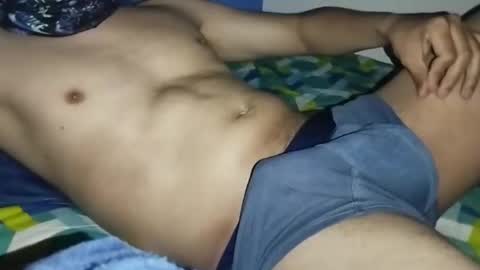 Snapshot of loco_boy007 chatting on 01/07/26, 05:10 loco_boy007 online show from 01/07/26, 05:10