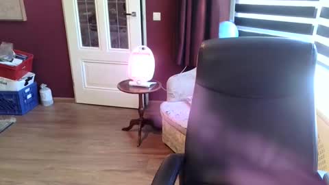 Snapshot of loebet chatting on 03/18/26, 03:59 Loebet online show from 03/18/26, 03:59