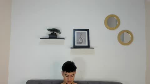 Snapshot of logan_9_ chatting on 05/14/26, 04:08 logan online show from 05/14/26, 04:08