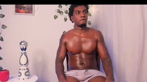 Snapshot of logan_drakex chatting on 03/11/25, 11:12 LOGAN DRAKE online show from 03/11/25, 11:12