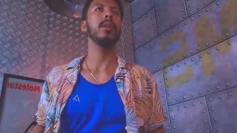 Snapshot of logan_mercer chatting on 12/16/25, 03:33 logan_mercer online show from 12/16/25, 03:33